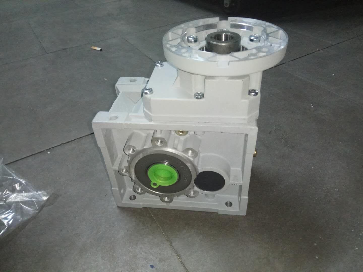 混勻堆料機(jī)減速機(jī)，RV30減速機(jī)