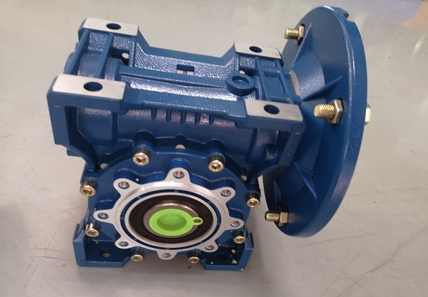 變頻電機(jī)，齒輪箱,調(diào)速電機(jī)減速機(jī)