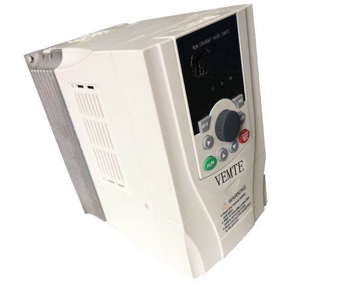 550W變頻器,750W變頻器調(diào)速器 550W變頻器,750W變頻器調(diào)速器